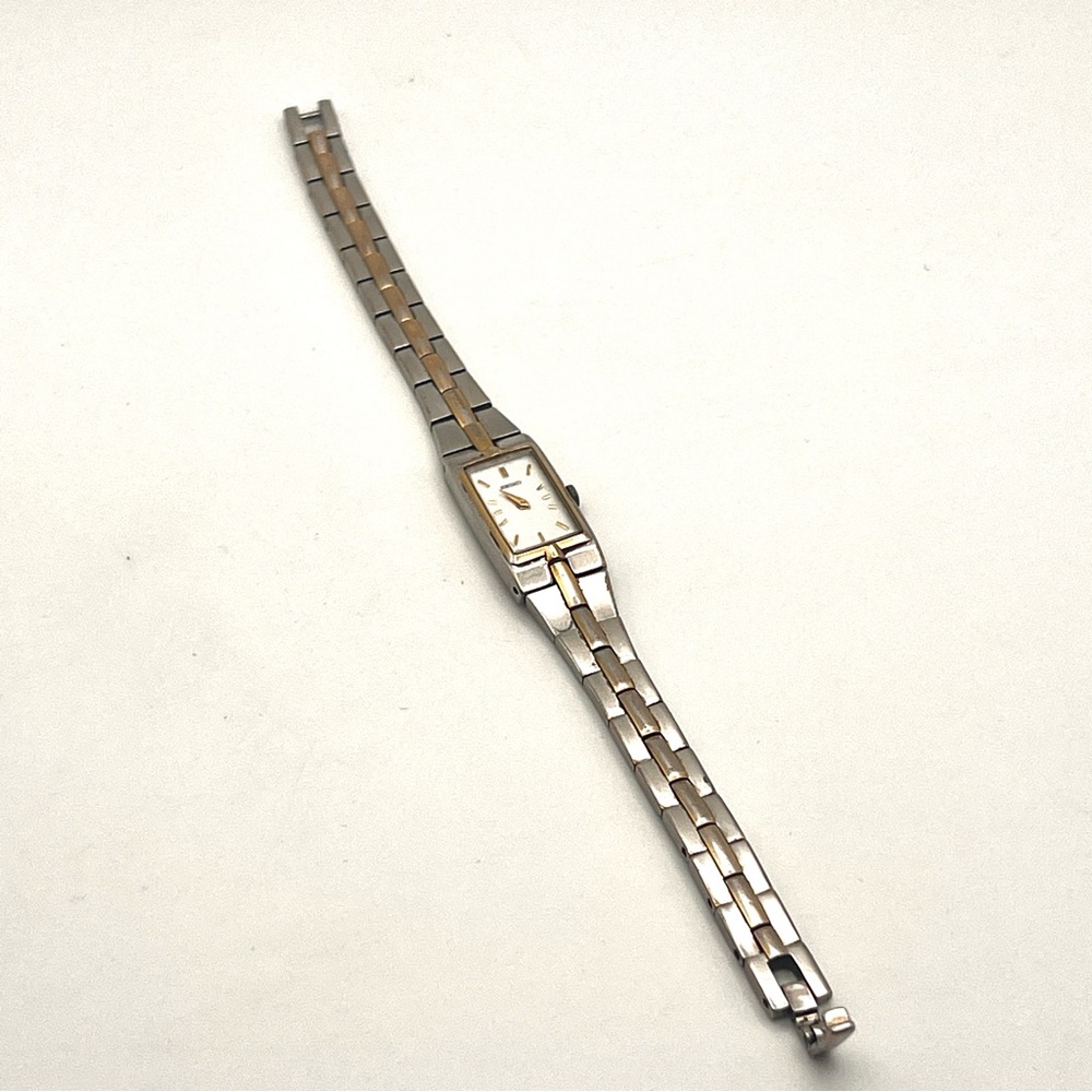 Vintage Seiko Two-Tone Skinny Rectangular Womens Watch New Battery - Picture 5 of 12